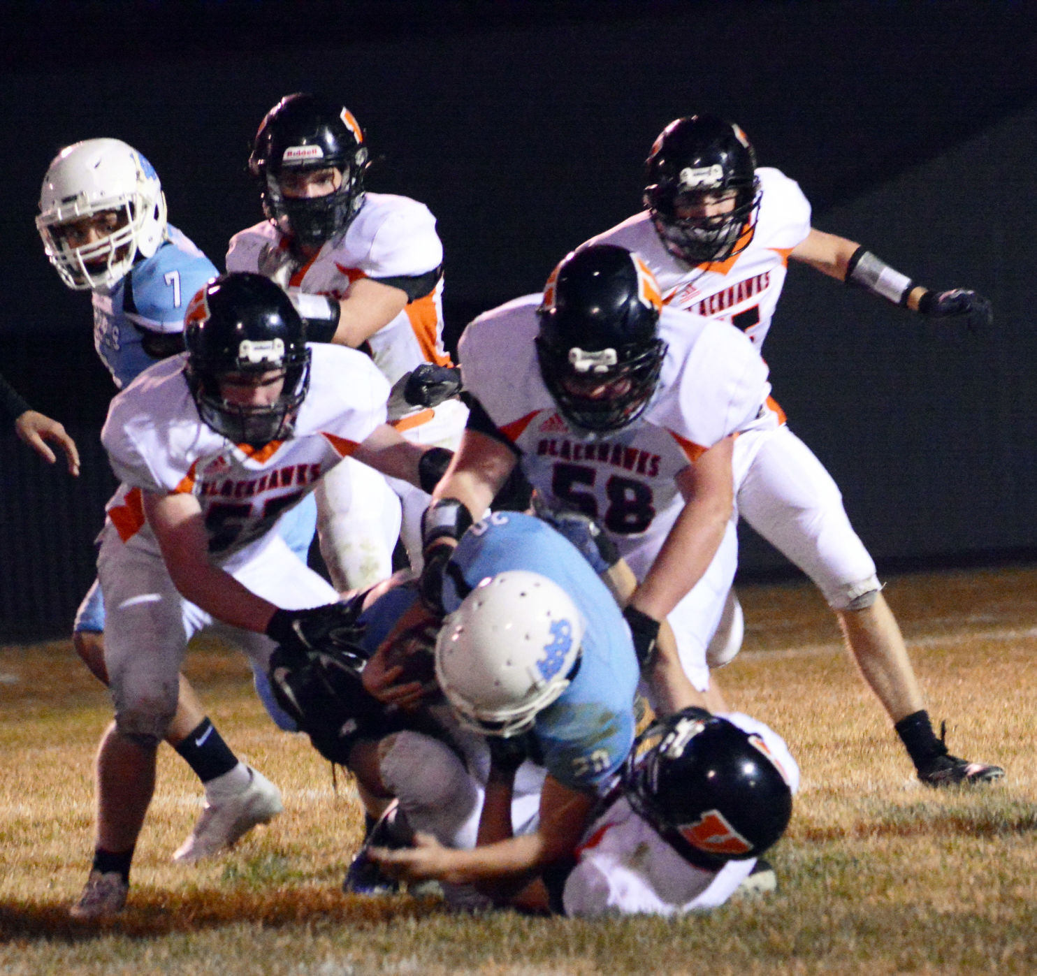 Viroqua gang tackle.jpg